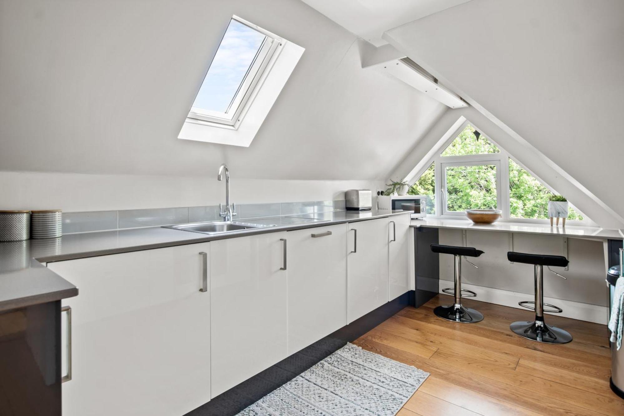 Central And Cosy Brockenhurst Flat Экстерьер фото